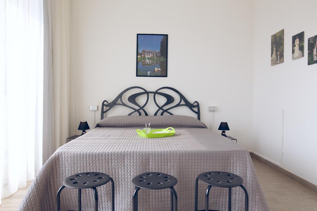 Residence Virgilio Toscolano-Maderno Esterno foto